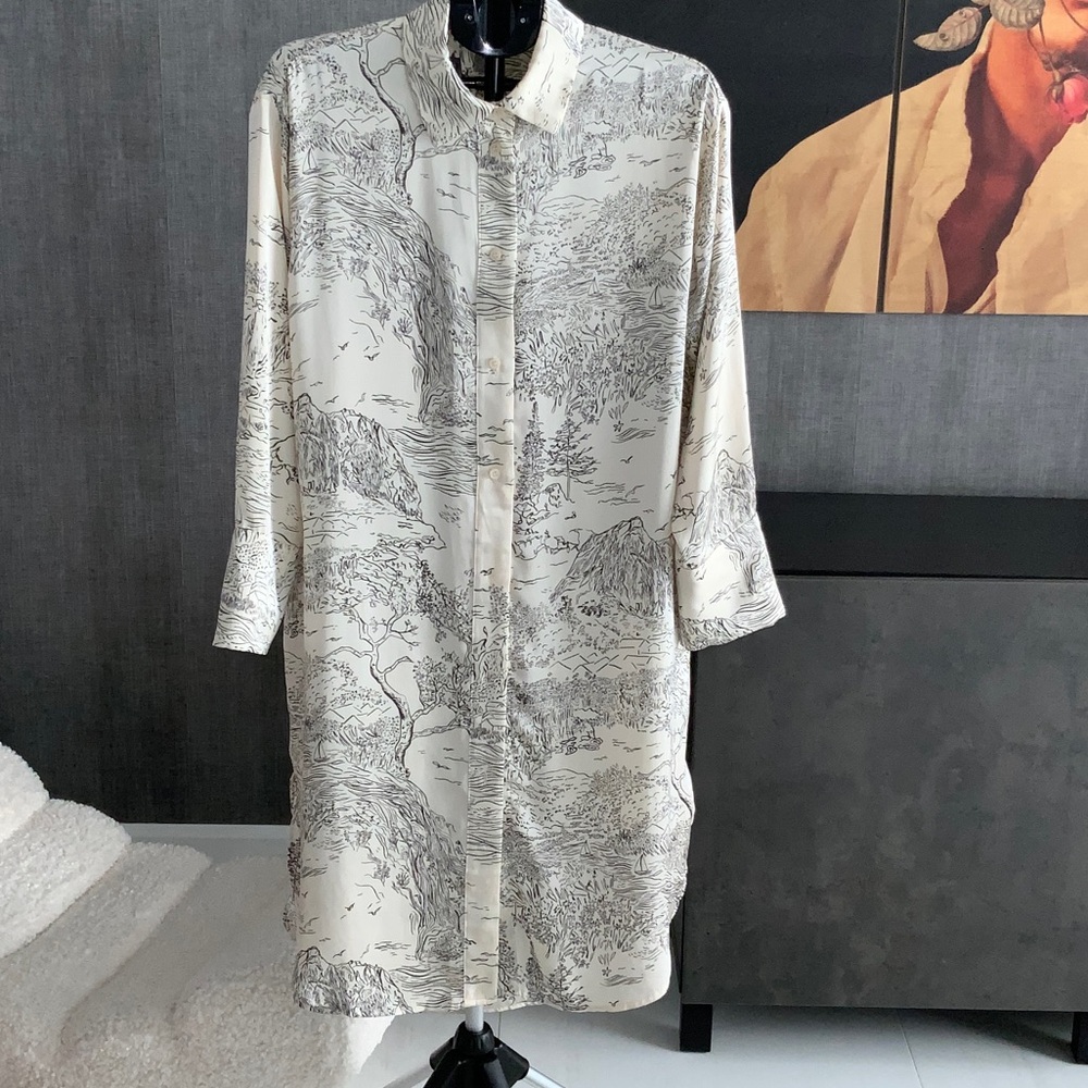 H&M Black and Cream Dress shirt M